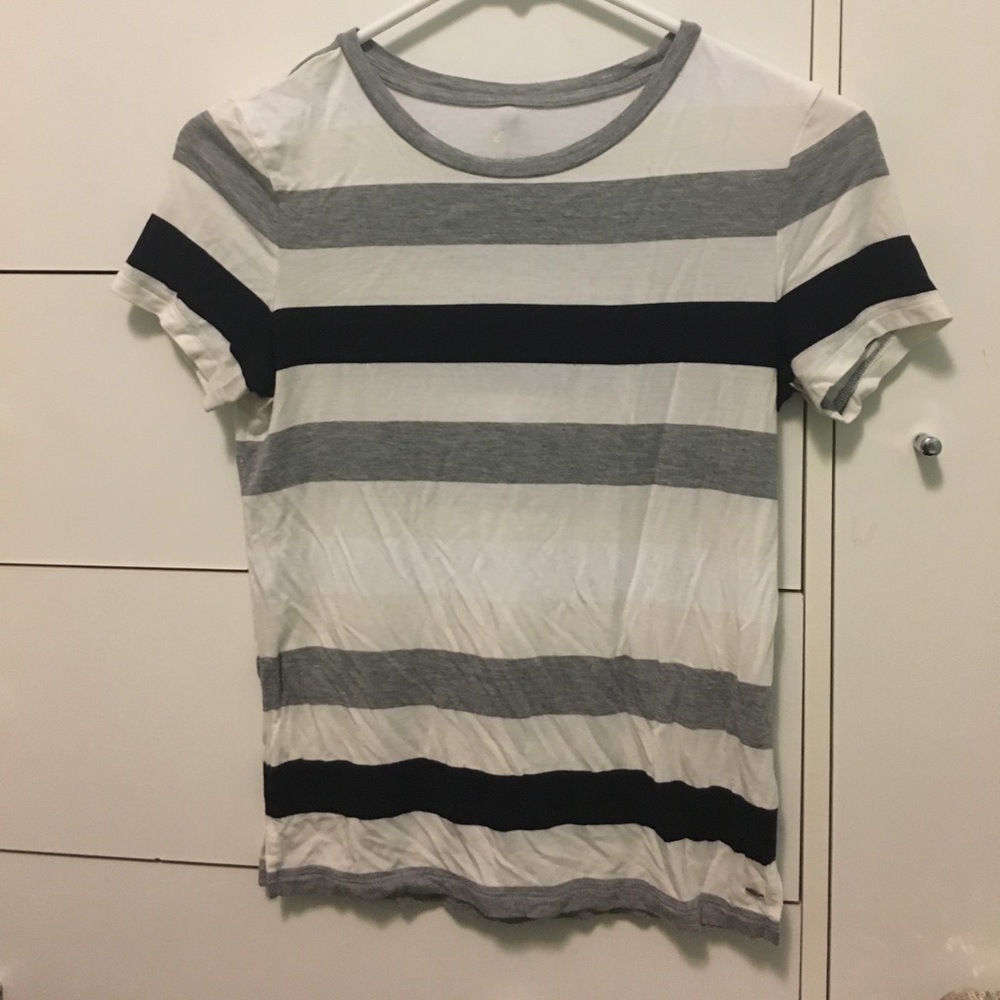 American Eagle like new shirt