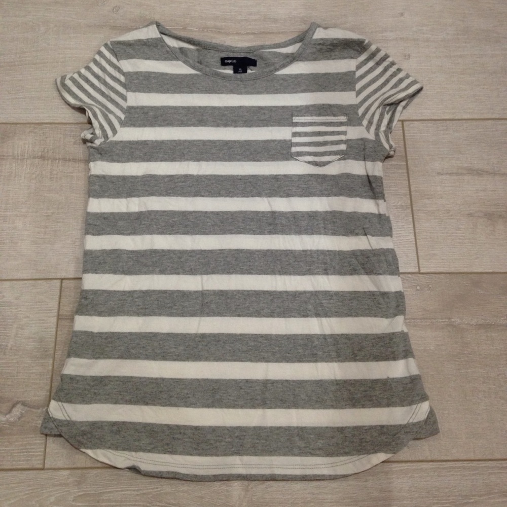 Girls' Gray Striped Tee