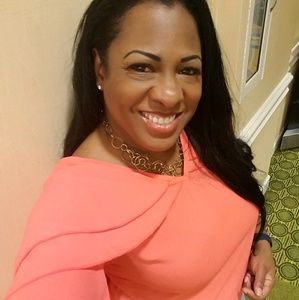 Meet your Posher, Sharice