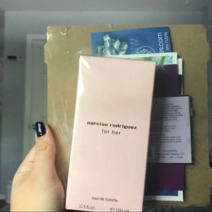 Narcisco Rodriguez for her