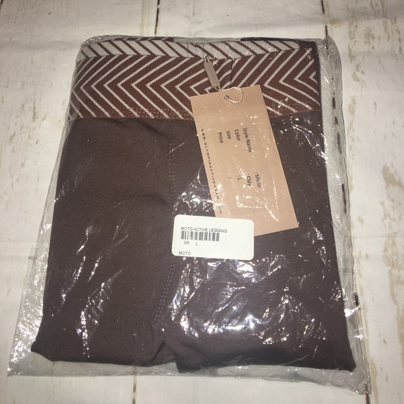 🆕Olympia Activewear Moto Clay Legging - Picture 4 of 5