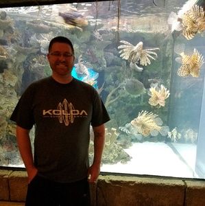 Meet your Posher, Adam