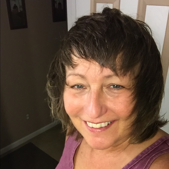 Meet your Posher, Sherry - Picture 1 of 1