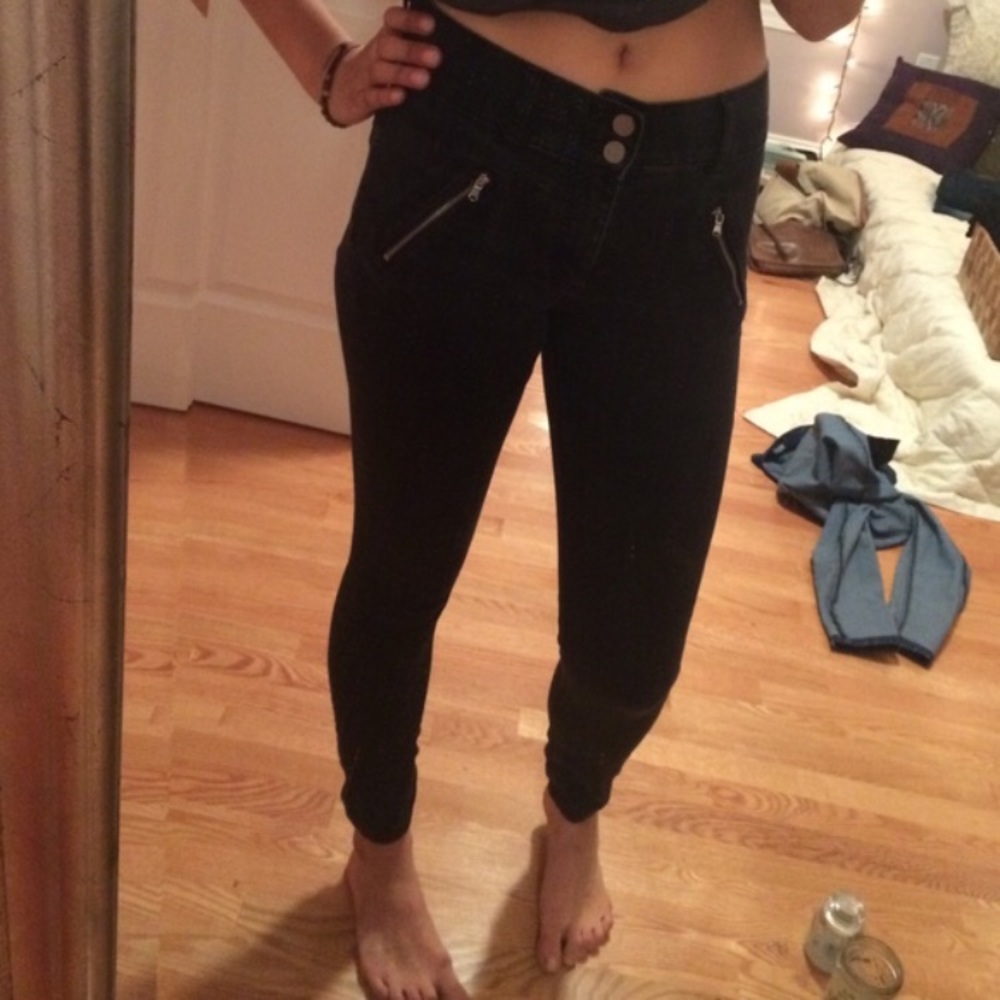 New York & Company Black Skinny Jeans