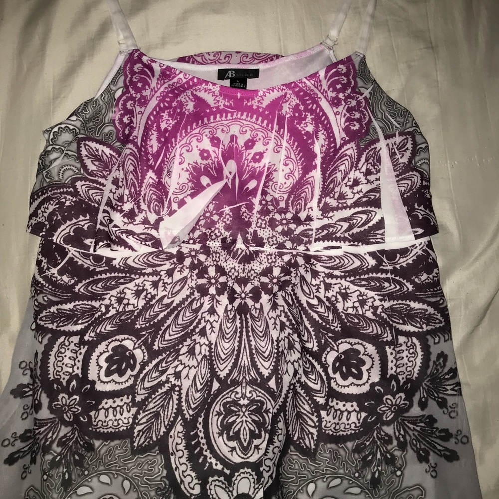 NWT Intricate Ombré detailing AB Studio tank top