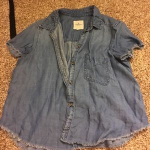 American Eagle button up