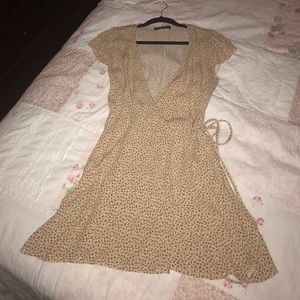 Brandy Melville wrap dress