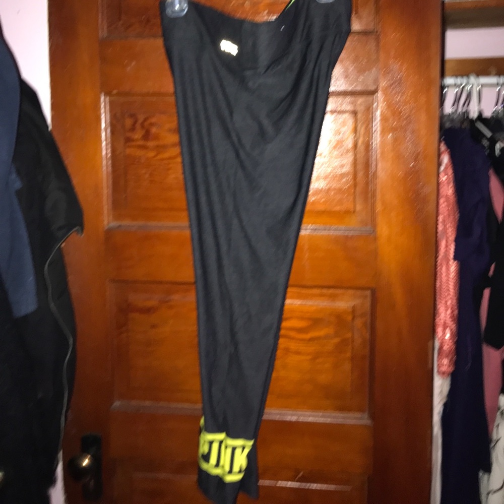 Pink Reversible Ultimate Leggings