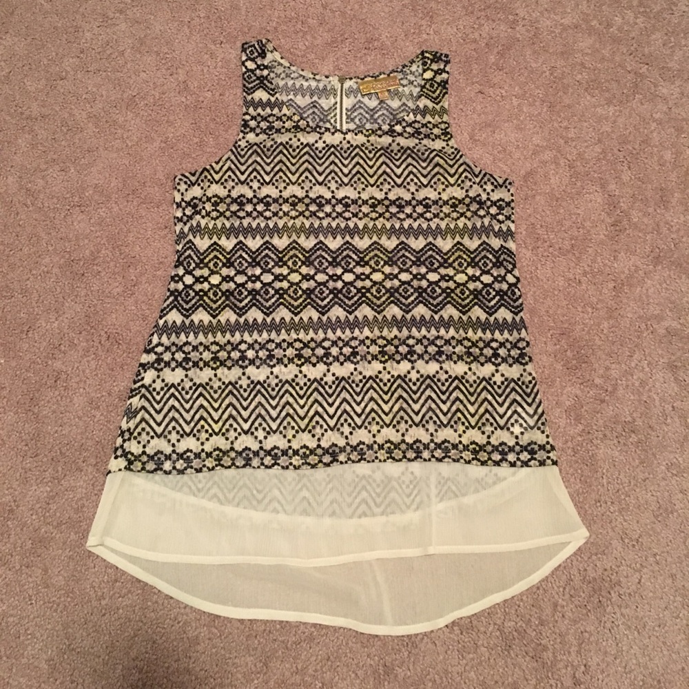 Vera Wang Aztec flowy sleeveless top XS