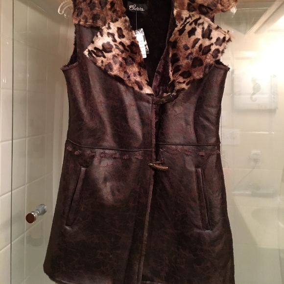 Christopher and banks Cedrics Jackets & Blazers - 😃HP New Christopher & Banks faux fur long vest S