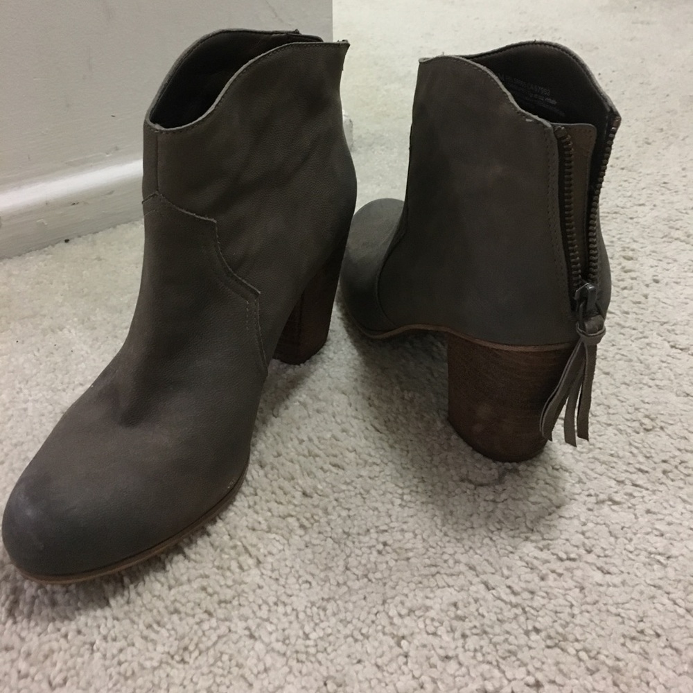 BP Dark Taupe Western Style Booties