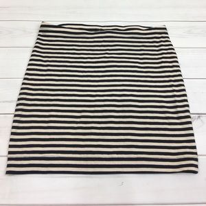 H&M tan/black miniskirt