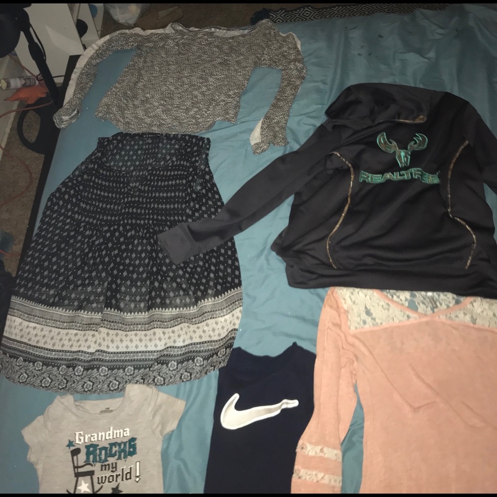 Baby clothes & women’s clothing