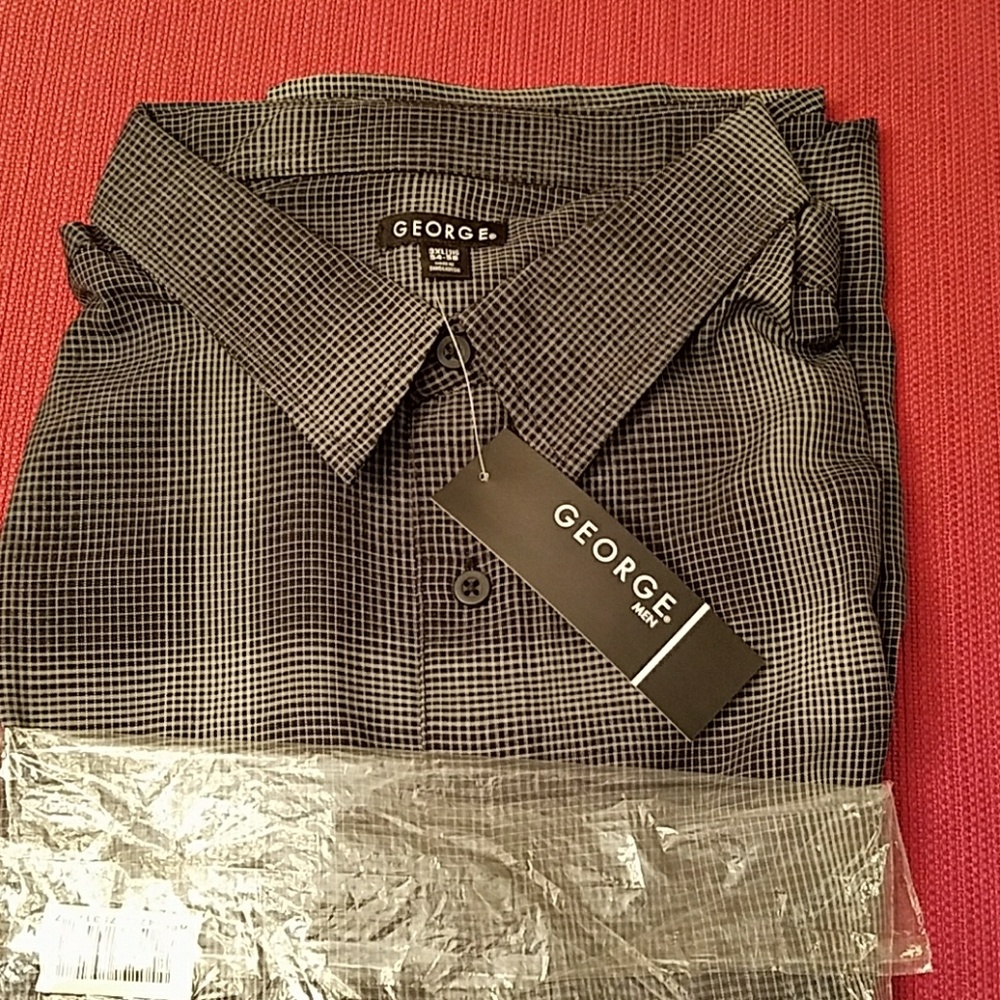 Men's long sleeve dress shirt