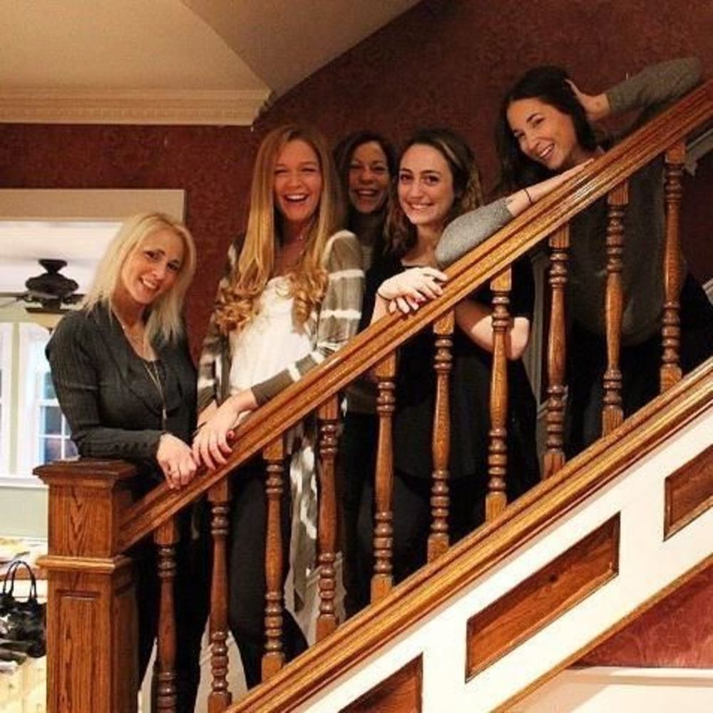 Meet your Posher, Helene