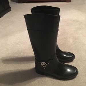 Michael kors rain boots