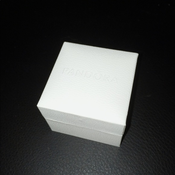 Pandora Gift Box - Picture 2 of 2