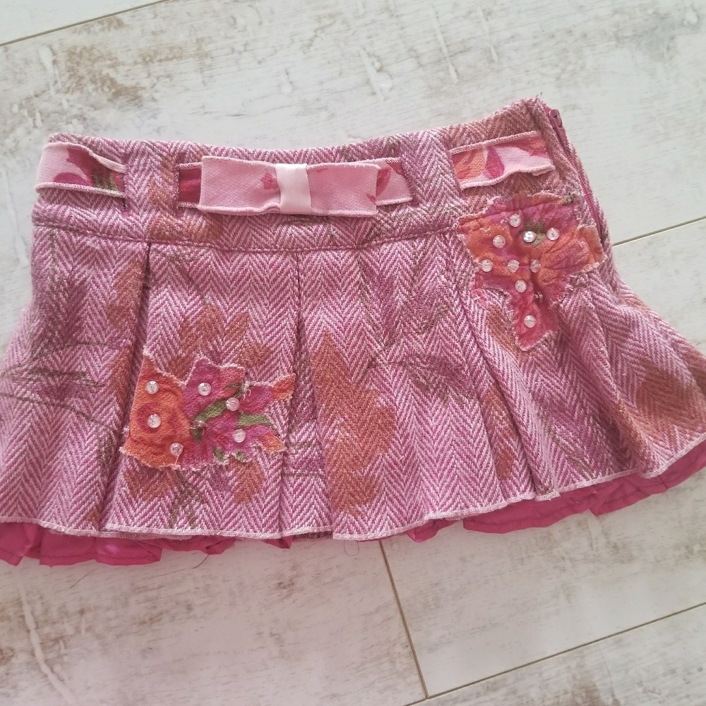 Beetle Juice London wool skirt. Brand new. Sz 2T