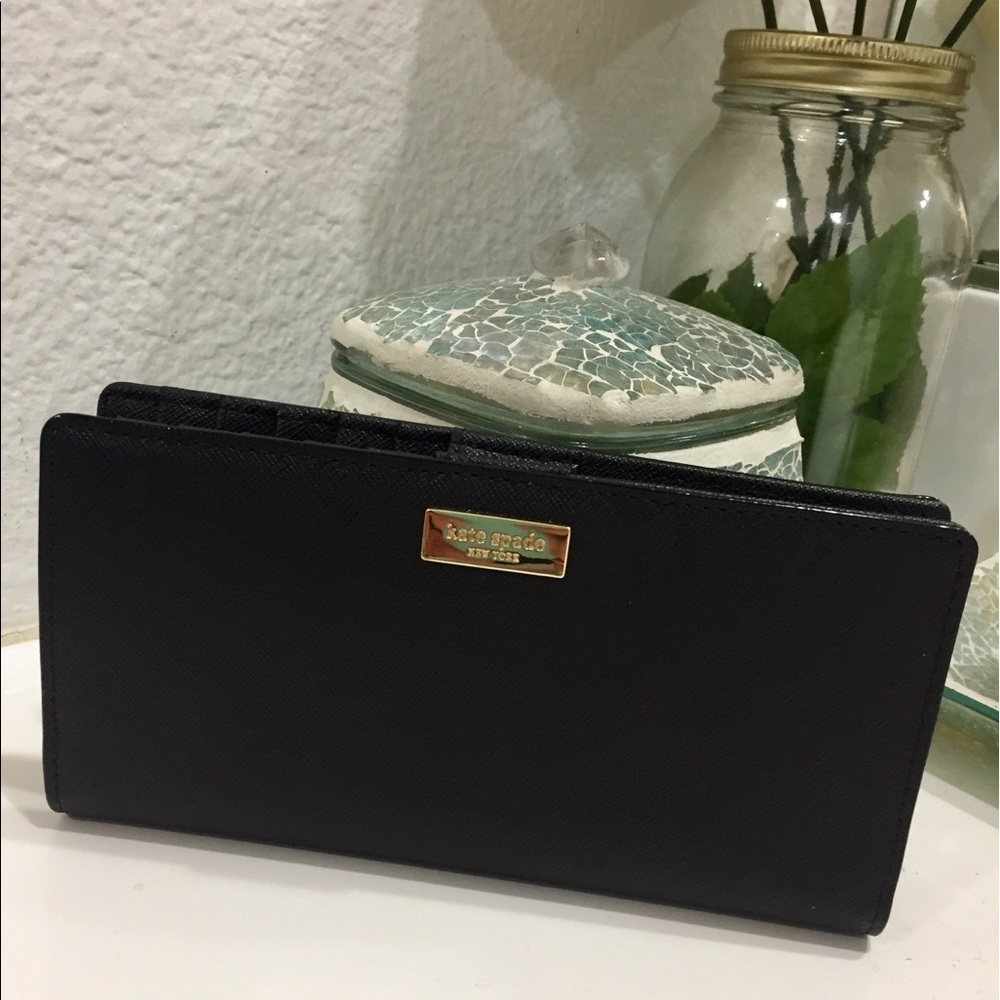 Kate Spade Wallet 🖤