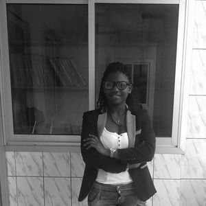 Meet your Posher, Doris-laila