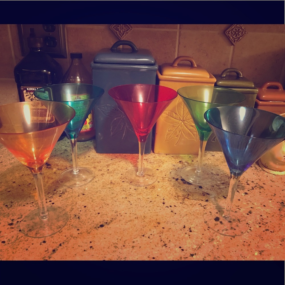 🌈🍸Rainbow Colored Martini Glasses🌈🍸