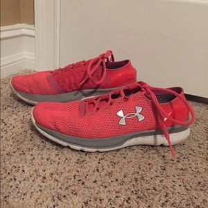 under armour hot pink mesh shoes