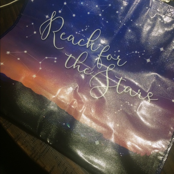 Thank you cards from Poshmark seller 😍 - Picture 2 of 6