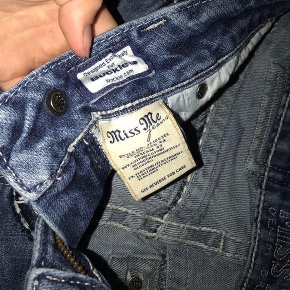 Miss Me boot cut jeans - Picture 8 of 8