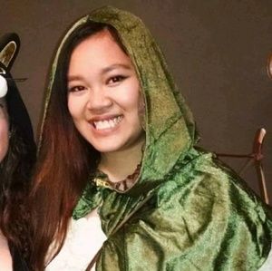 Meet your Posher, Christina