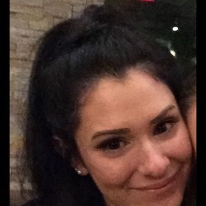 Meet your Posher, Racquel