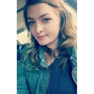 Meet your Posher, Krystal