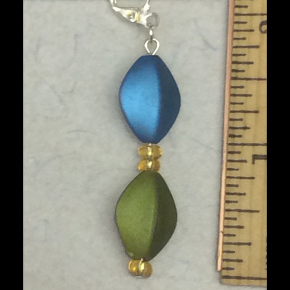 Bracelet & earrings - Picture 3 of 3