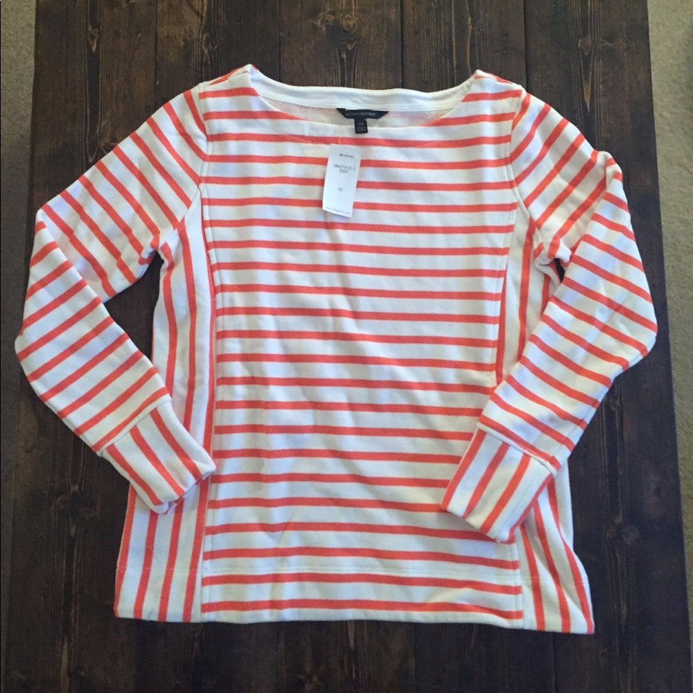 Banana Republic sweatshirt