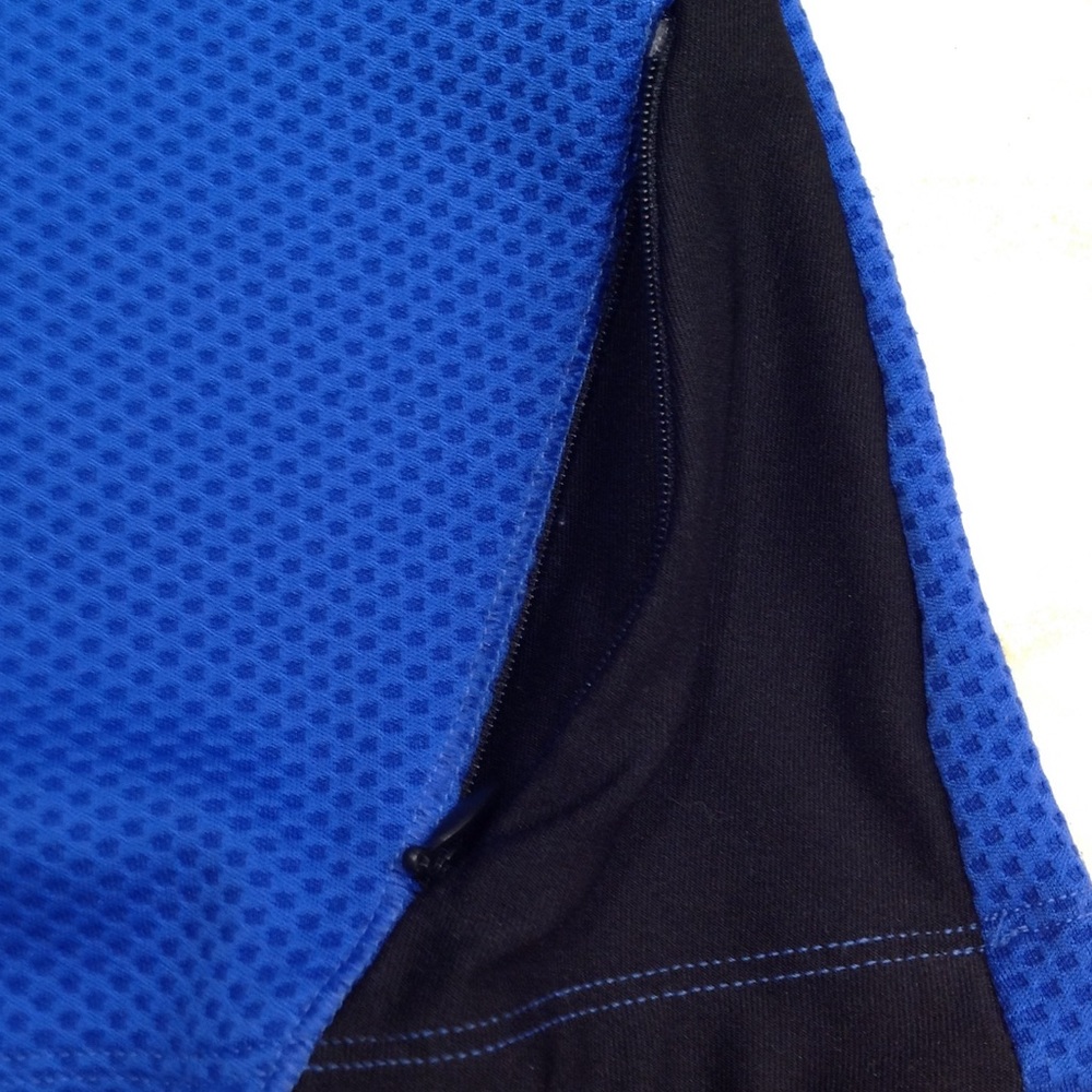 Top - Picture 3 of 4