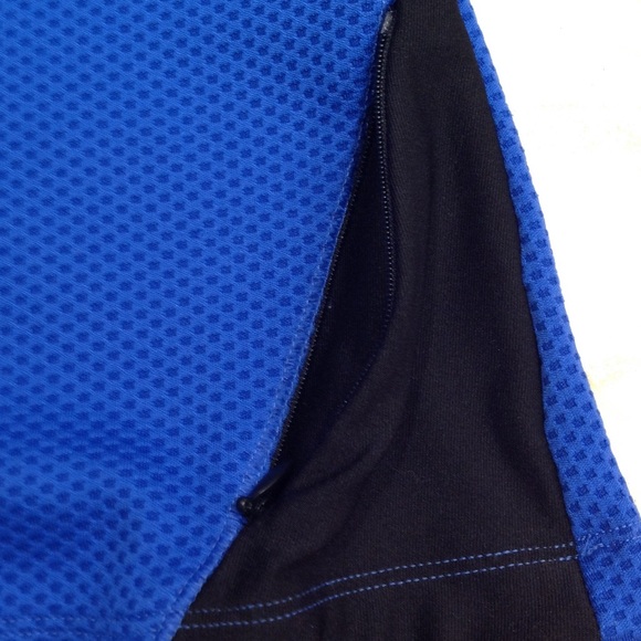 Top - Picture 3 of 4