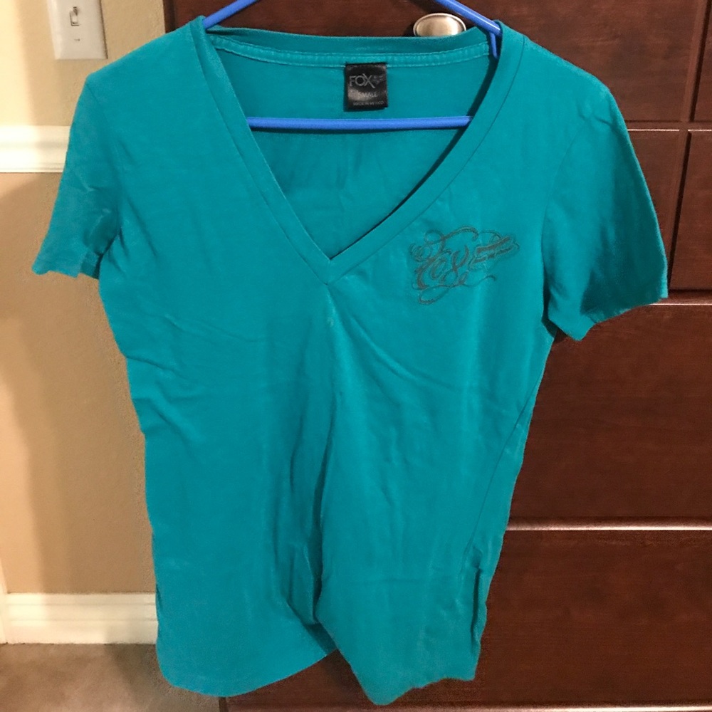 Fox racing vneck tee