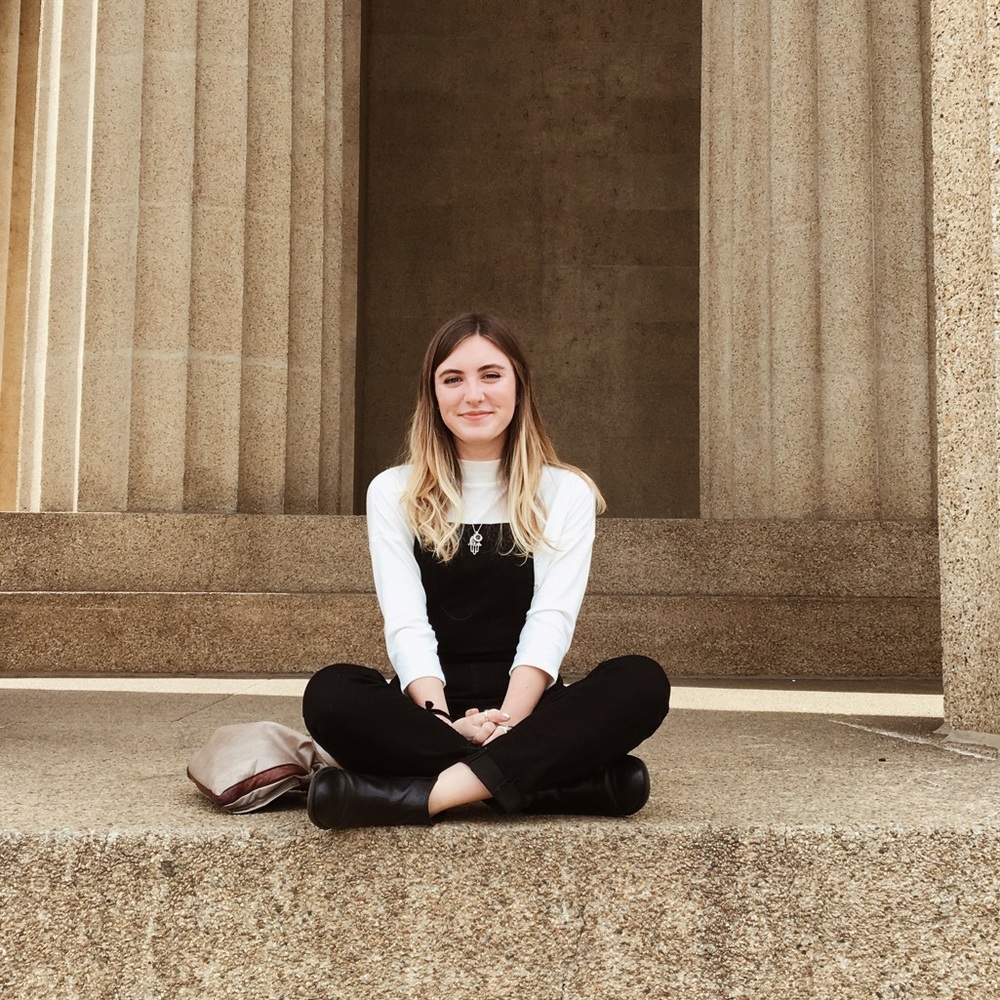 Meet your Posher, Lauren