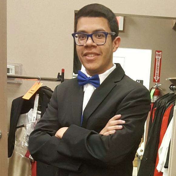 Meet your Posher, Andrew - Picture 1 of 1