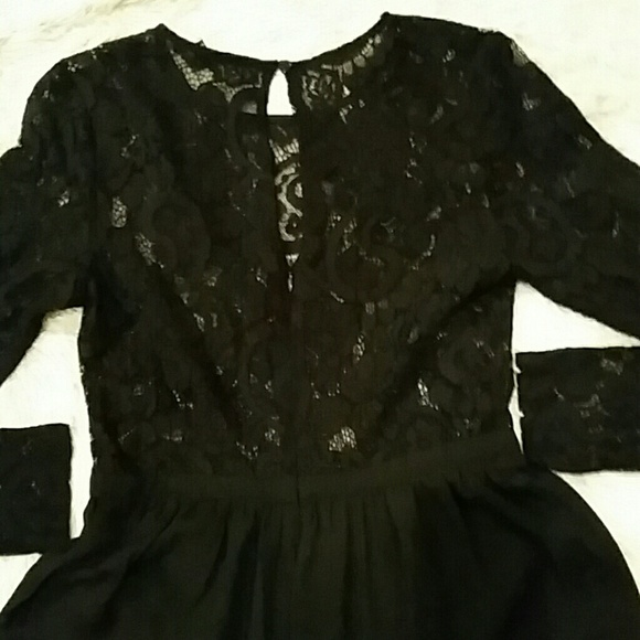 Stunning black evening dress - Picture 4 of 7