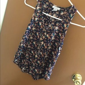 Floral top