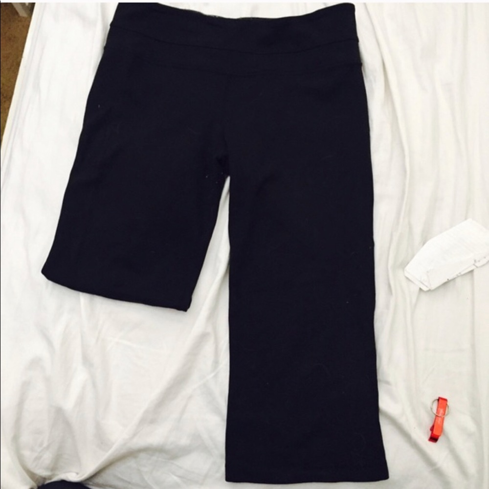 Lululemon groove crop pants - Picture 2 of 4