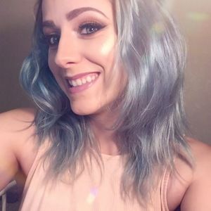 Meet your Posher, Brina