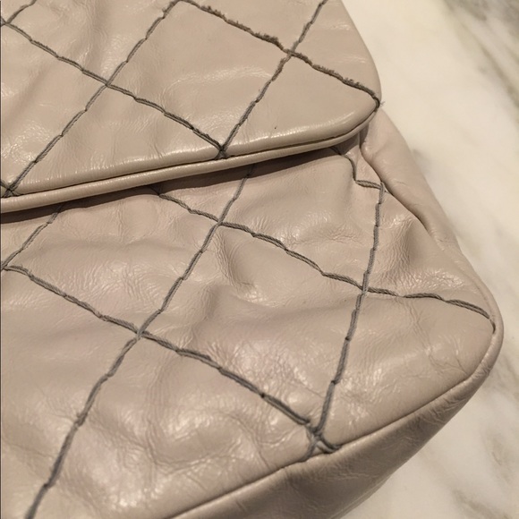 ❌SOLD!❌White leather Chanel bag. Fabulous! - Picture 7 of 8