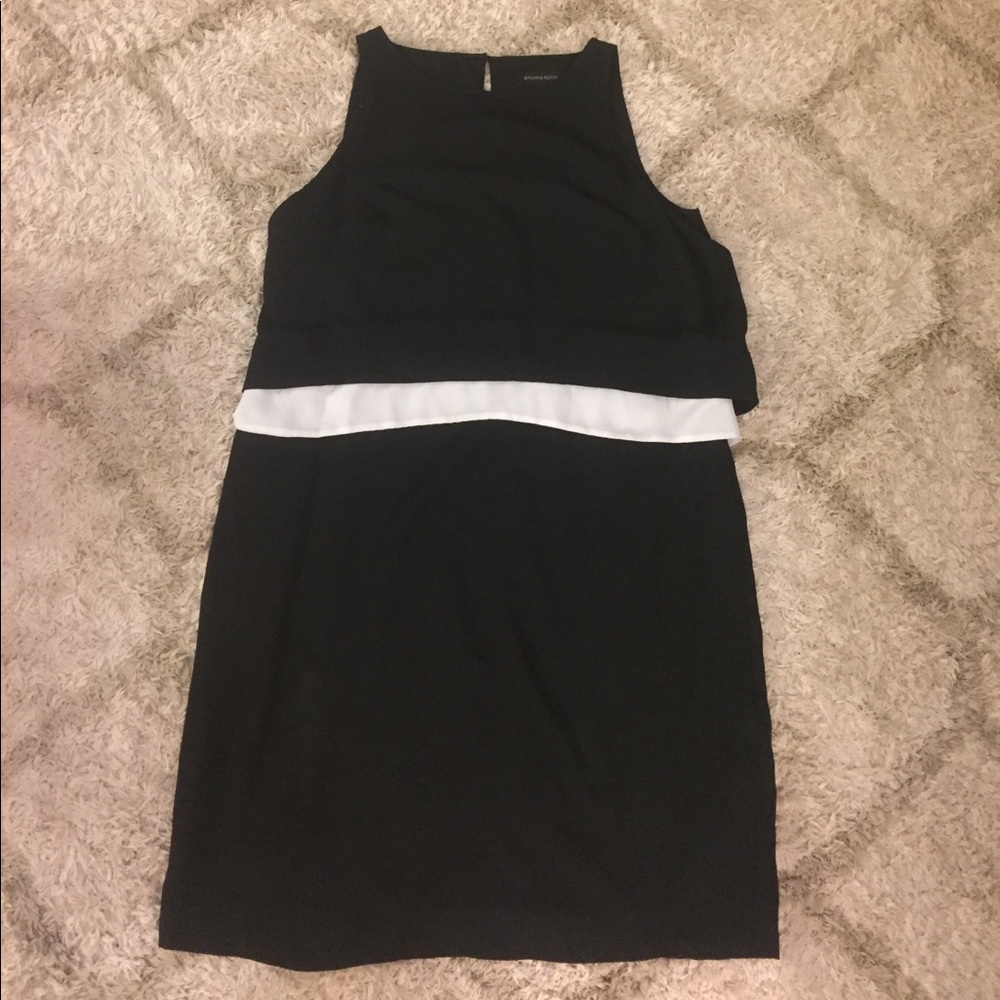 Black and White Banana Republic Dress - Size 2