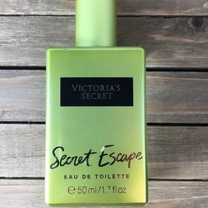 Victoria's Secret Secret Escape Perfume Fragrance