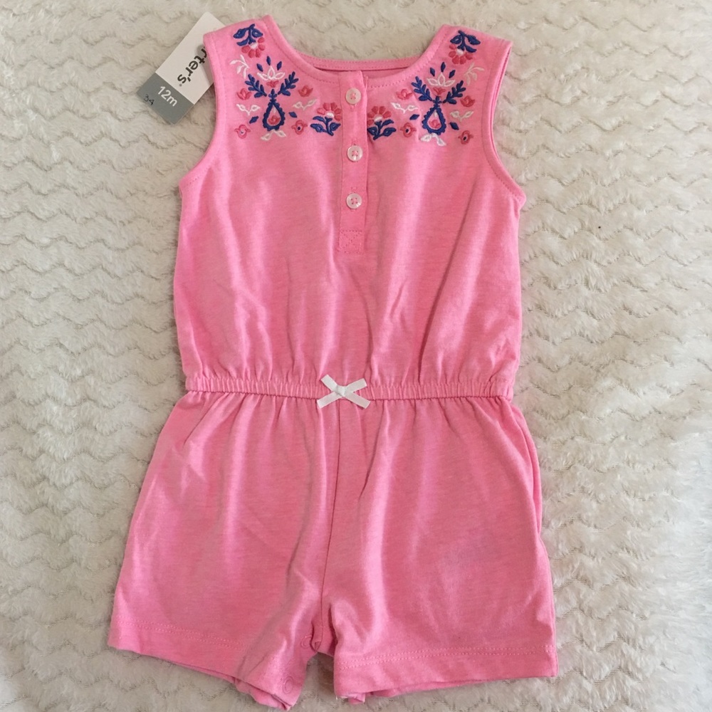 🆑 Carter's Pink embroidered romper/