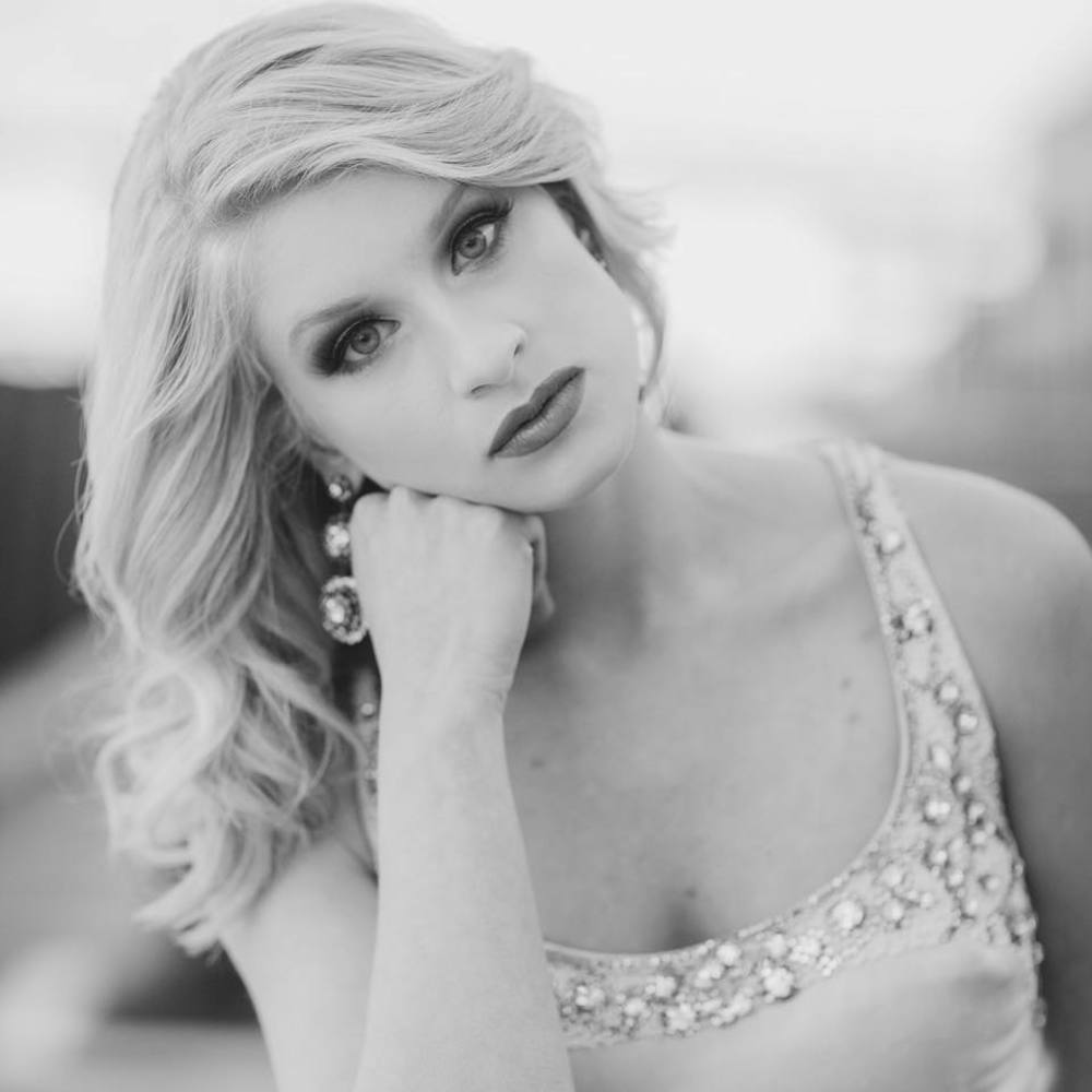 Meet your Posher, Saleta