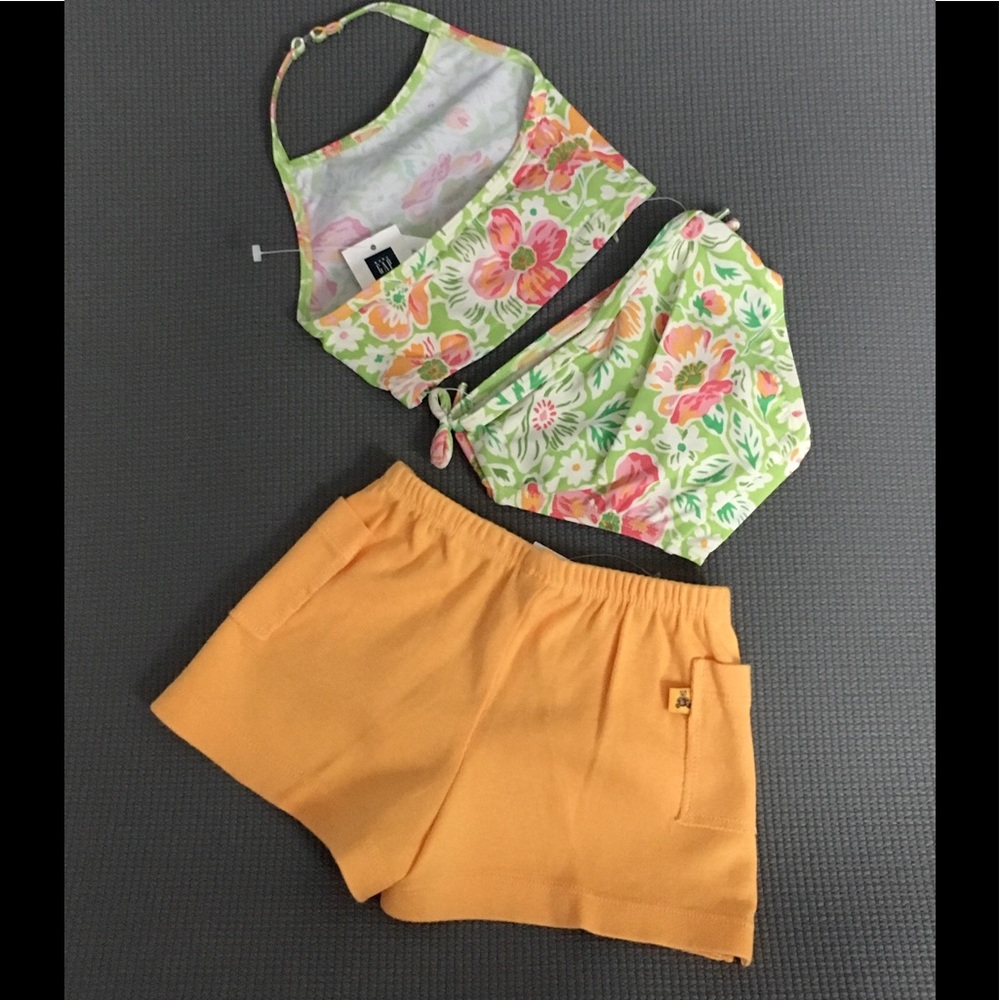 Baby GAP 2-Piece Swimsuit & Shorts Outfit. NWT - Picture 2 of 3