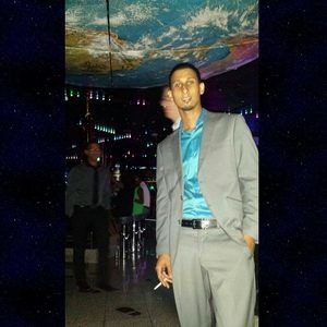 Meet your Posher, Luis