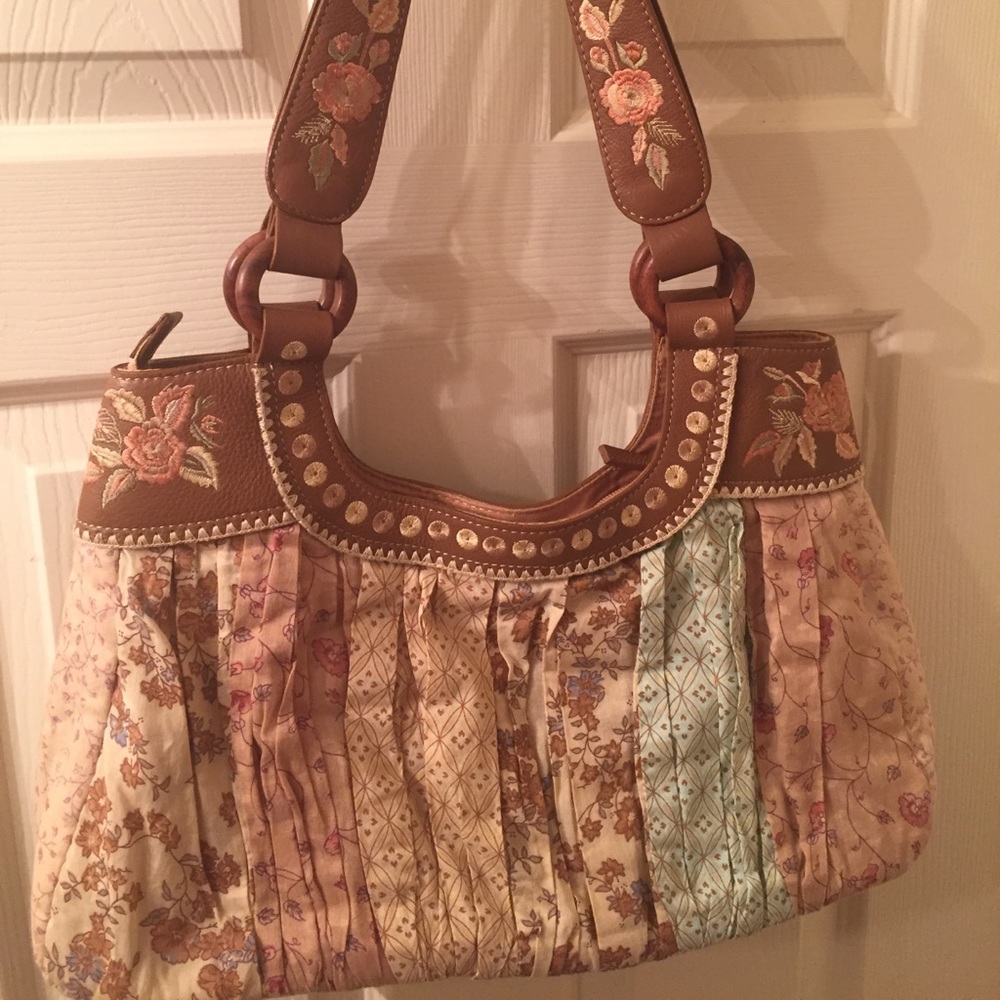 🌹SOLD🌹J. Jill “Ginger” Hobo Tapestry Bag